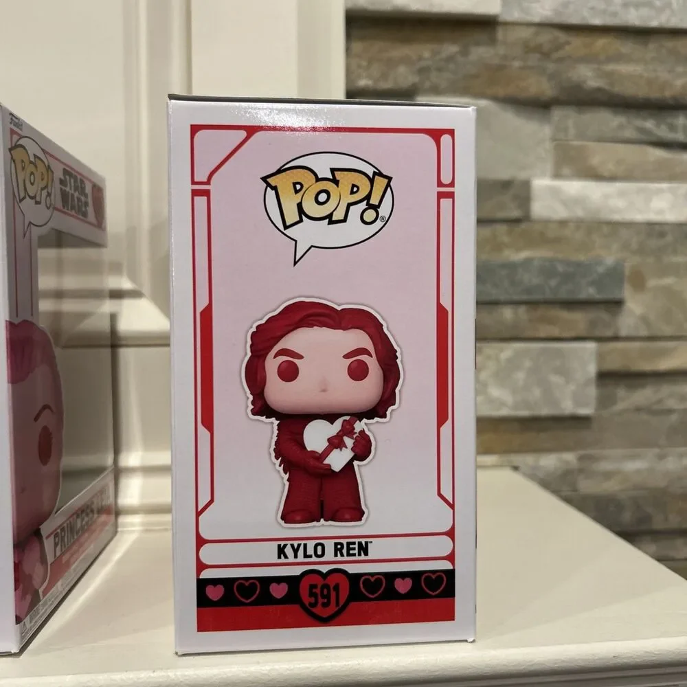 Funko Pop!Valentines Day BB-8, Princess Leia&Kylo Ren#589,590,591 w/ Protectors